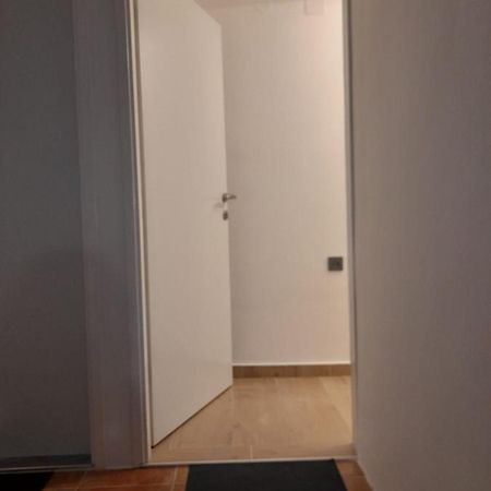 Appartement Apartman Sa Lodom 2+2 à Pirovac Extérieur photo